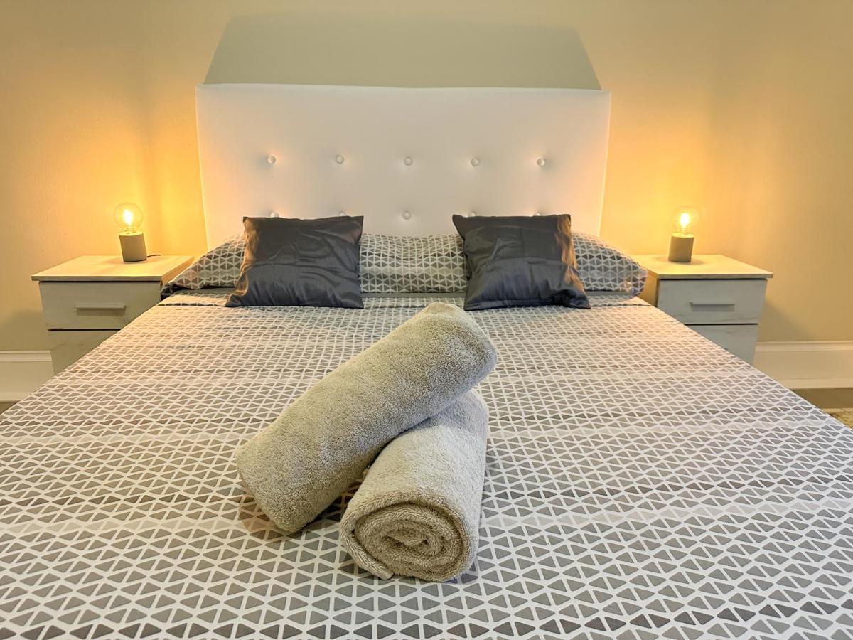 Rambla Catalunya Center Hotel Барселона Екстериор снимка