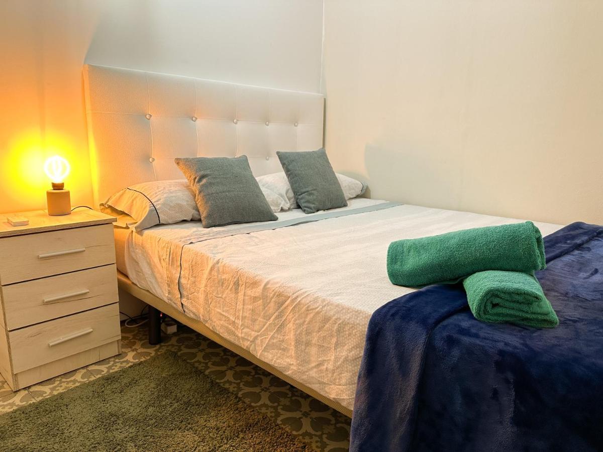 Rambla Catalunya Center Hotel Барселона Екстериор снимка